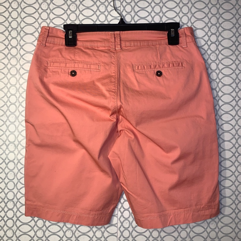 Shorts - Picture 4 of 8